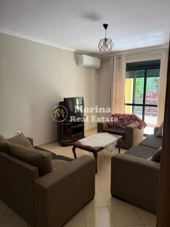 Qera, Apartament 3+1 me post parkimi, 5Maji