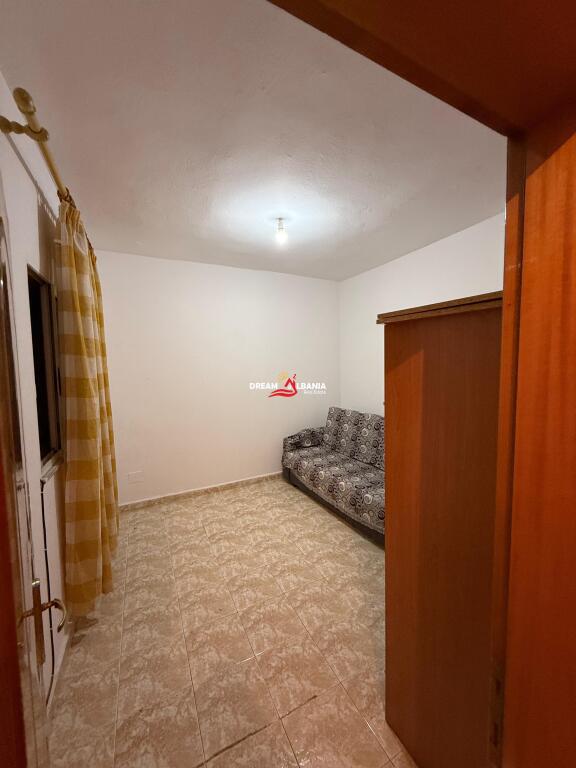 FOR SALE Apartment 3+1+2 in Komuna e Parisit, near Kristal Center, Tirana (ID: 4131459)