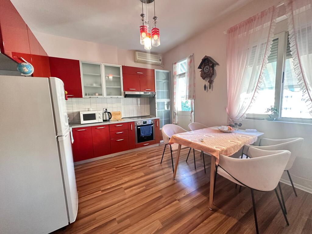 Apartament 1+1 për Shitje – Myslym Shyri (Përballë Vodafone)