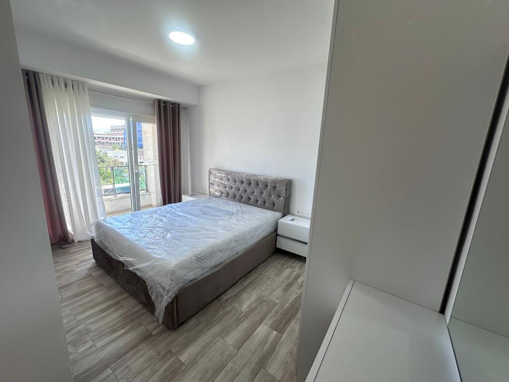 Duplex me qera tek Kodra e Diellit 2 Residences