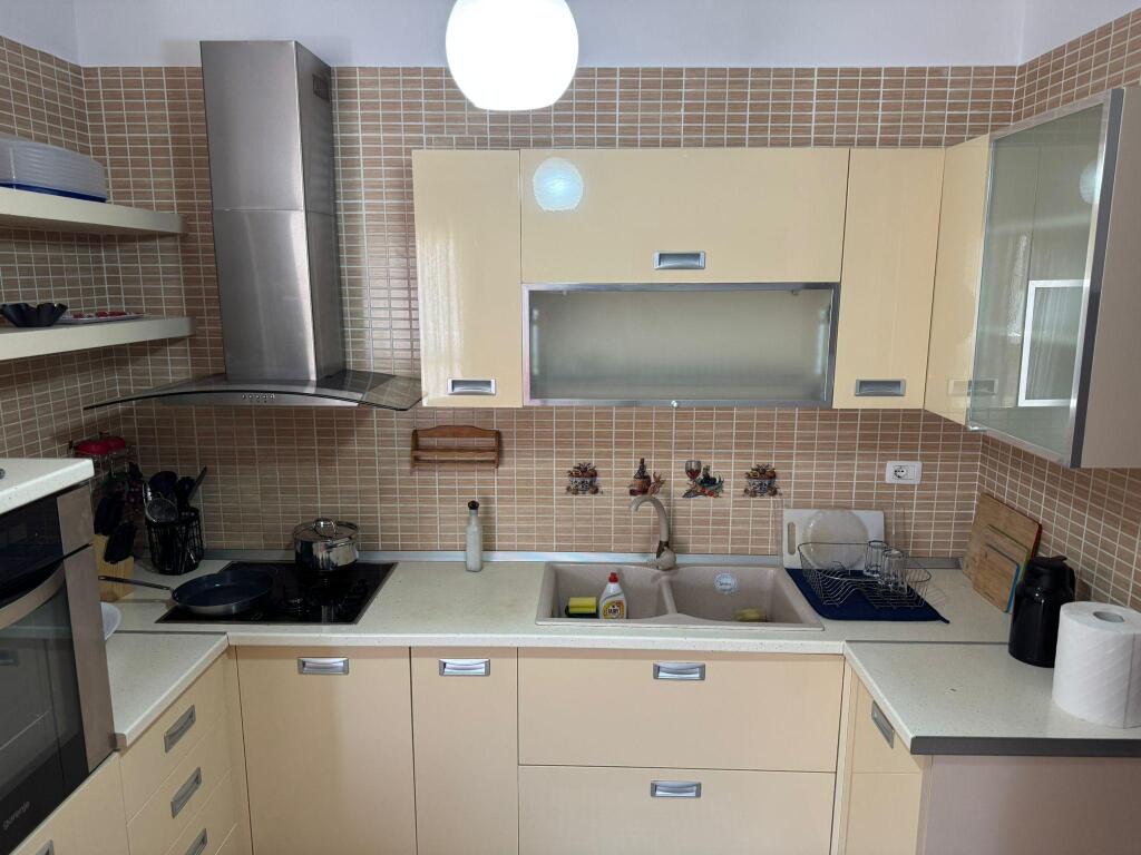 Appartamento in affitto a Vlorë - Via Fejzo Mema