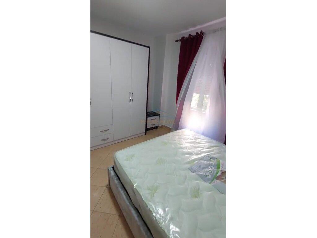 For sale Apartment 2+1+2, Paris Commune