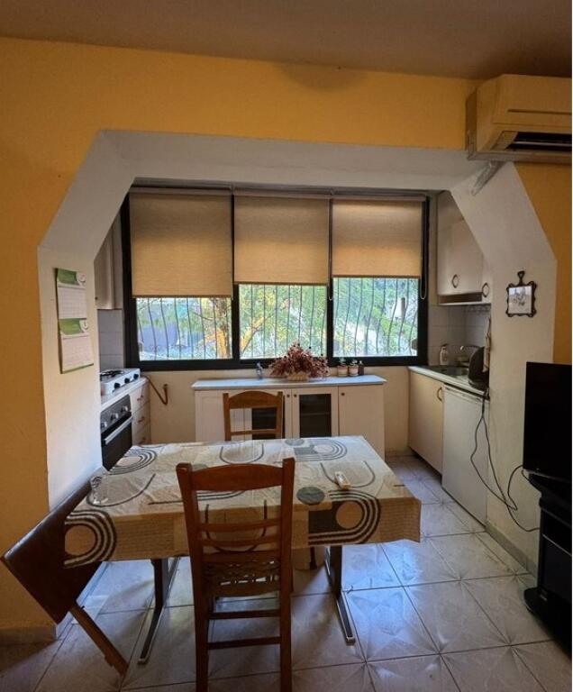 Apartament 1+1 me qera prane Ambasades Amerikane
