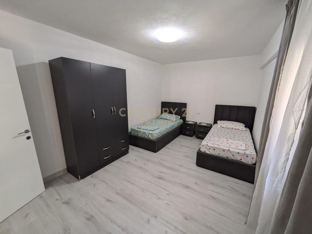 2+1+VERANDA FOR RENT ON IBRAHIM RRUGOVA STREET IN BLLOK