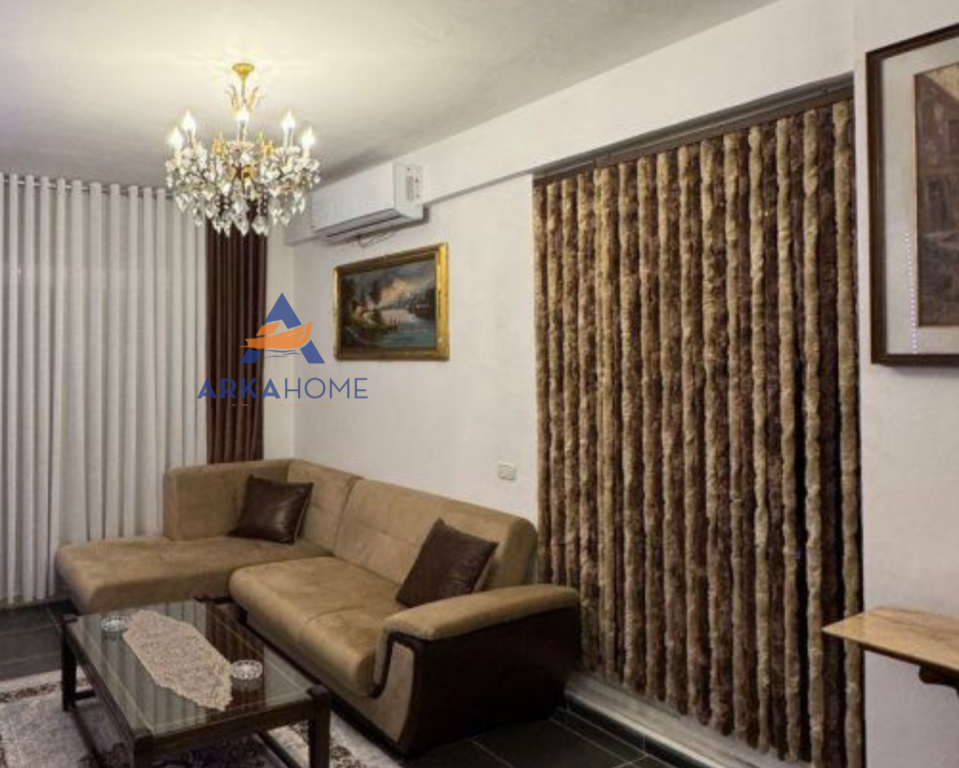 APPARTAMENTO 2+1+VERANDA IN AFFITTO, "COMPLESSO FERATI, ASTIR" 500 EURO.