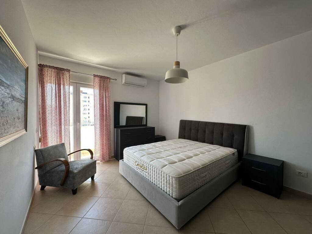 Apartament 1+1 për QIRA tek kompleksi Kontakt