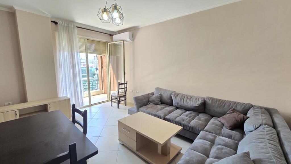 Apartament 2+1 me qira prane Fiori di Boskos