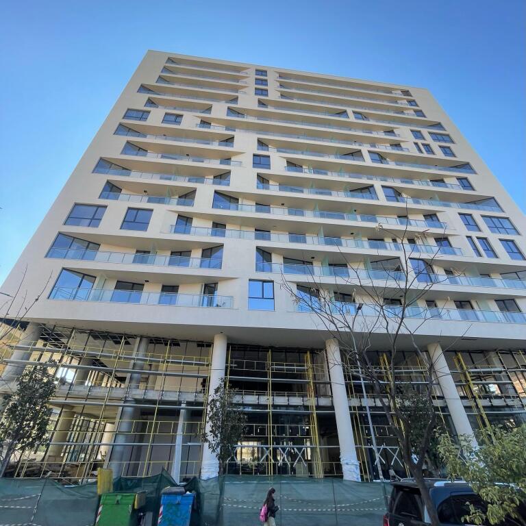 APARTAMENT 2+1+2 PER SHITJE TE MINE PEZA