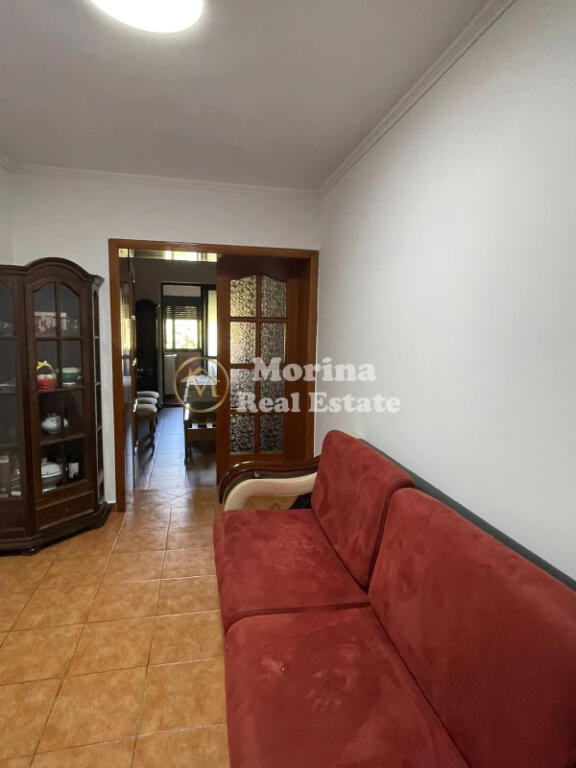 Affitto, Appartamento 1+1, Via Muhamet Gjollesha, 450 euro/mese