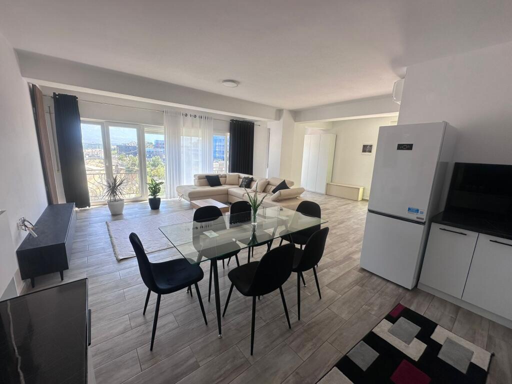 Duplex me qera tek Kodra e Diellit 2 Residences