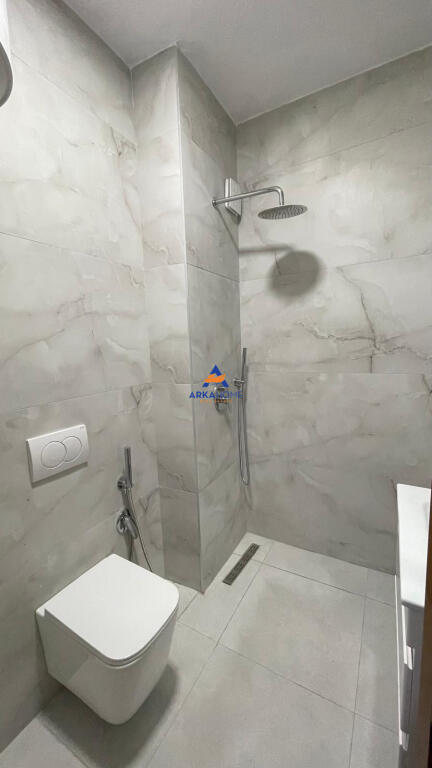 APPARTAMENTO IN AFFITTO 1+1+BALCONE "PRESSO IL COMPLESSO CONTATTO, 21 DICEMBRE" 550 EURO.