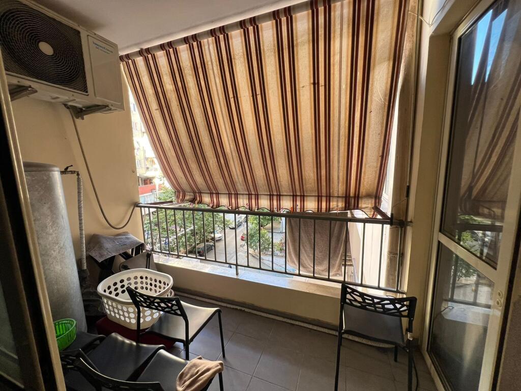 Apartamente me qera Yzberisht