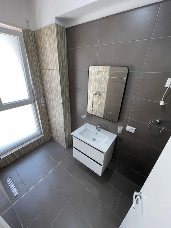 Affittasi Appartamento 2+1+2 Bagni - Trio Tower, Don Bosko