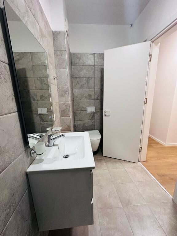 Jepet me qira 2+1+2+Parkim 650€ DON BOSKO TRIO TOWER