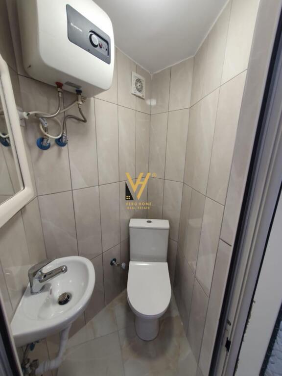SHOP FOR RENT 40 M2 AT THE BEGINNING OF ELBASAN STREET 70,000 LEK