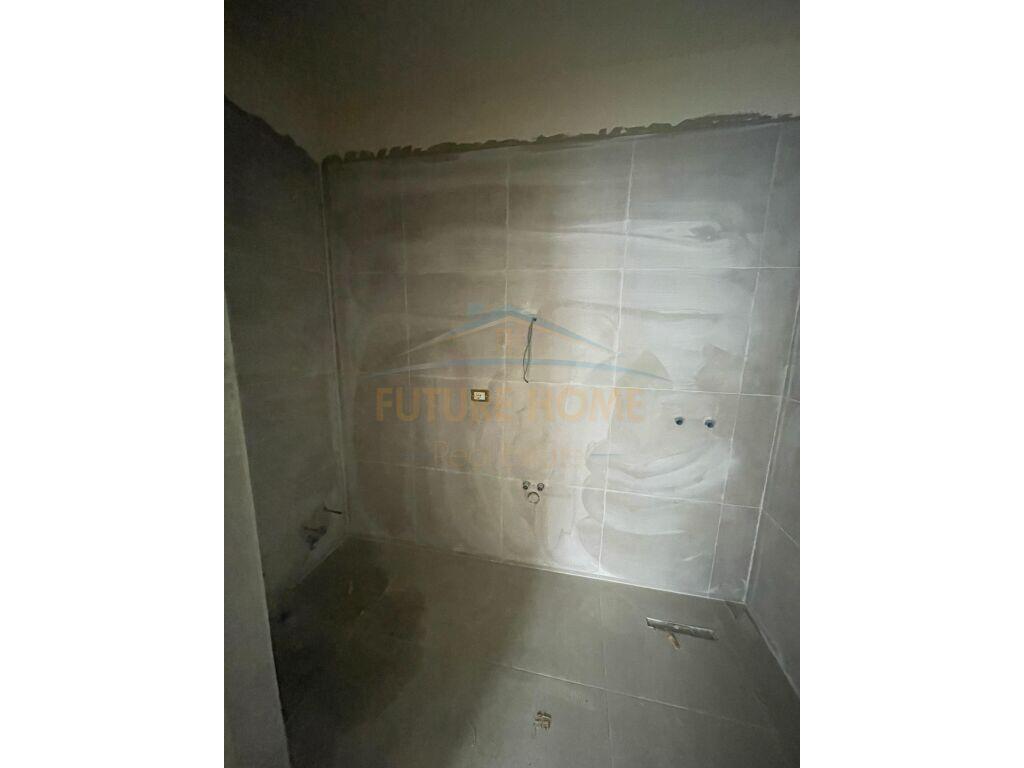 Shitet, Apartament 2+1+2, Kompleksi Parallel Living, Don Bosko, Tirane