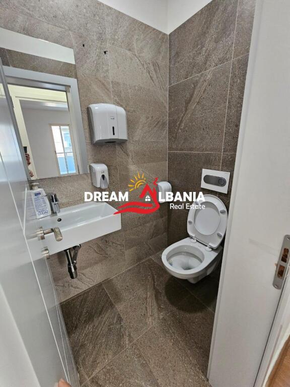 Ambient per zyra me qera 4+1, Stadiumi Dinamo (ID 42611281)