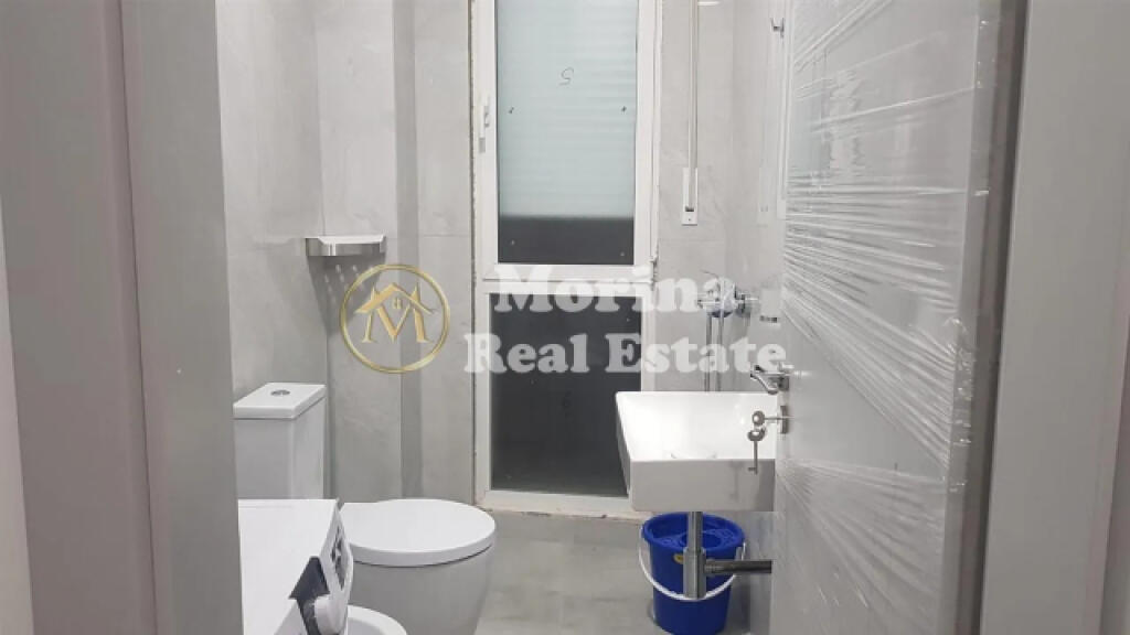 Affitto, Appartamento 1+1, Comune di Parigi, 650 euro/mese