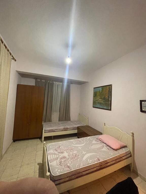 GARSIONERE 20000 LEKE.QYTET  STUDENTI
