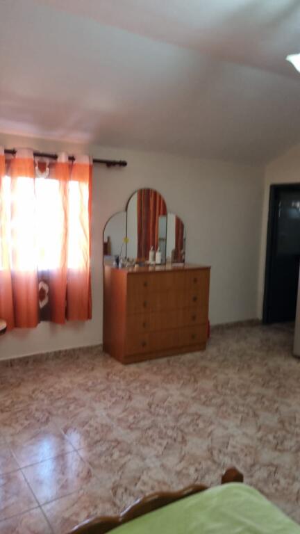1+1 apartment for rent 25000 lek
