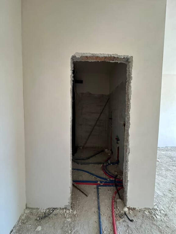 SHES APARTAMENT 2+1 BULEVARDI RI TIRANE