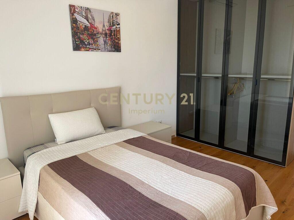 Apartament Luksoz për Shitje 2+1+2 – Rezidenca Secret Garden, TEG, me 2 Poste Parkimi