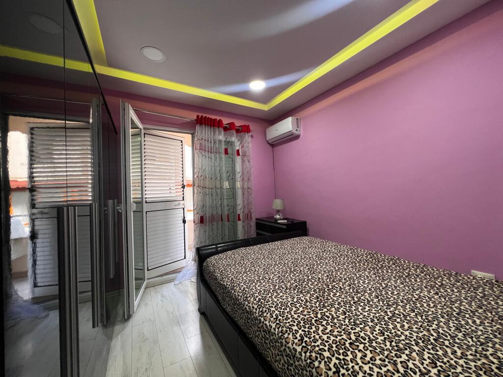 Qira, Apartament 1+1 me Ballkon, "Liqeni i Thatë", Tiranë.