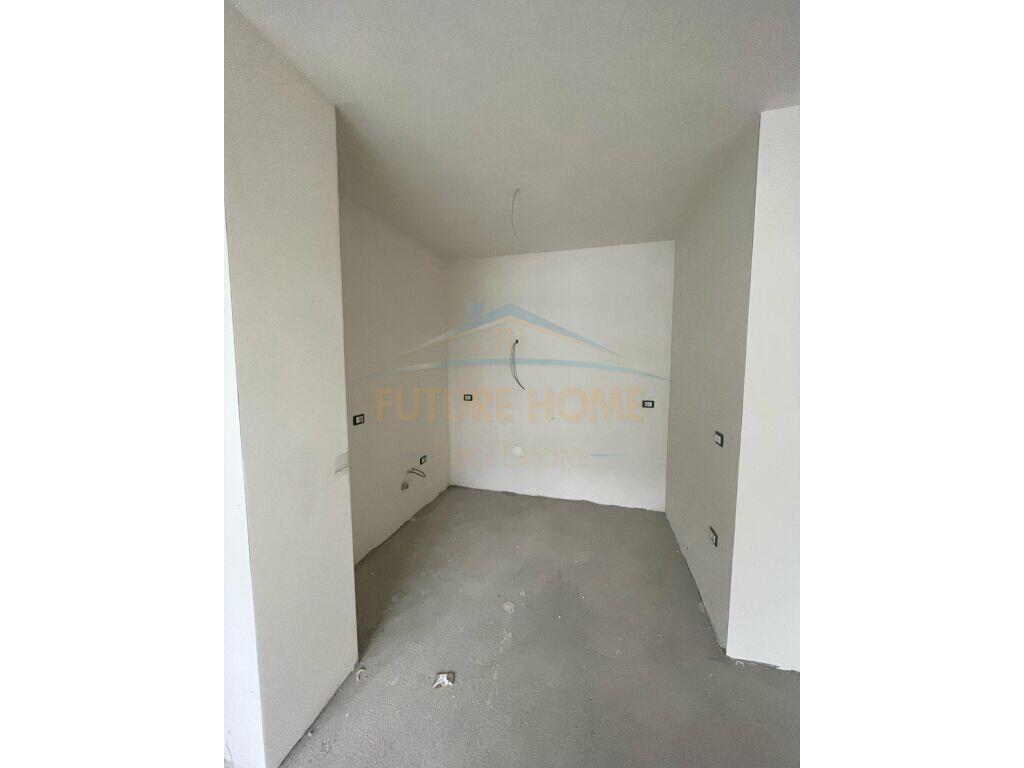 Shitet, Apartament 2+1+2, Kompleksi Parallel Living, Don Bosko, Tirane