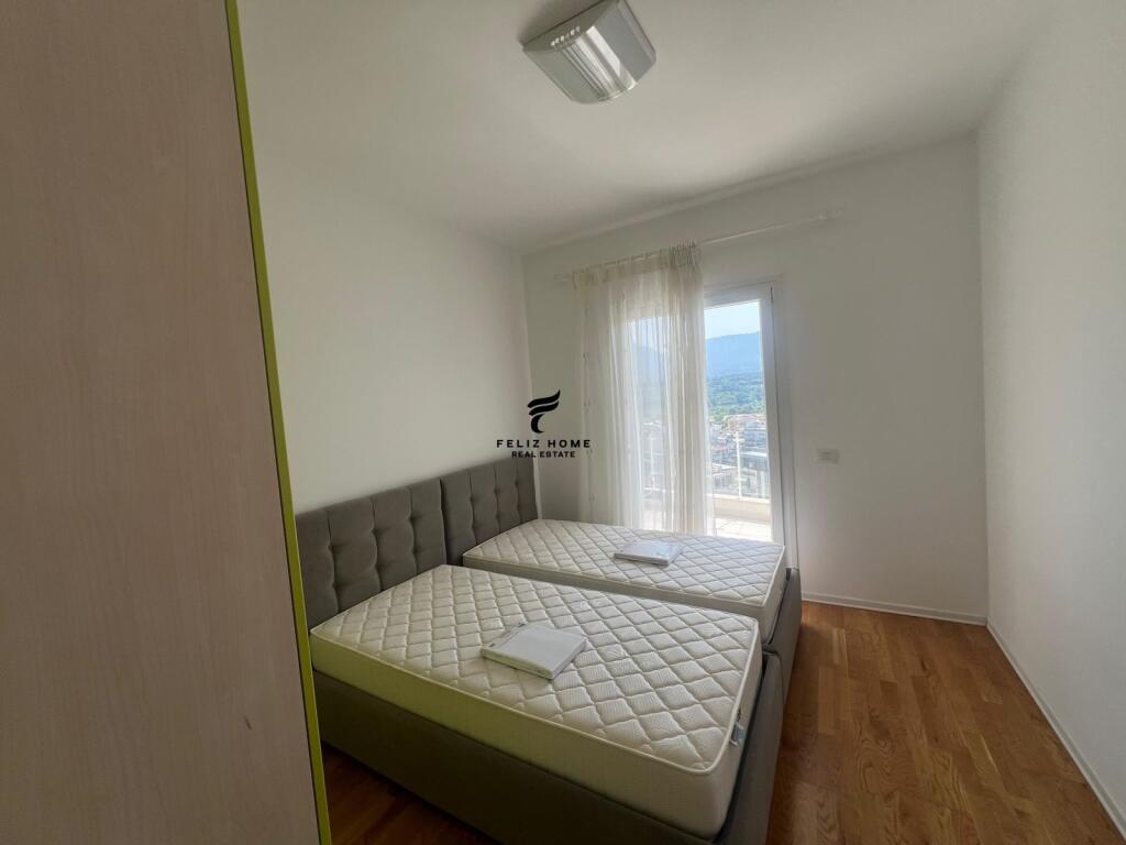 APARTAMENT ME QERA 2+1 KODRA E DIELLIT 800 EURO