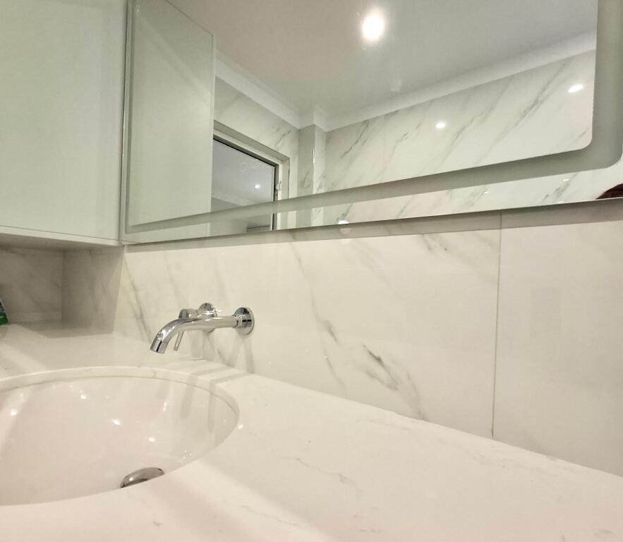 Appartamento in affitto (140m2) 2+1+2wc & 3 balconi ||680 Euro