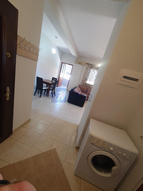 Apartament 1+1 për qira në Selit.