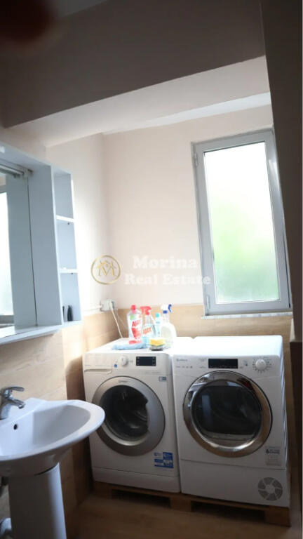 Apartament 2+1, Me Qera, Rruga e Dibres.