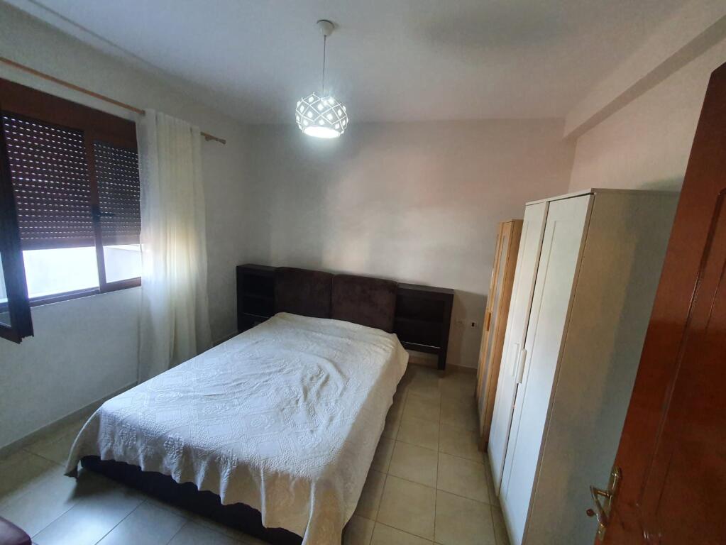 Apartament 1+1 për Qira – Selitë (pranë Universitetit Marin Barleti)