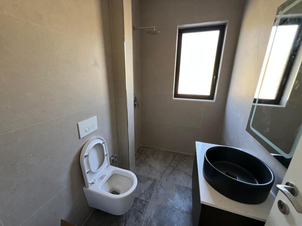 Apartament për shitje në Radhimë