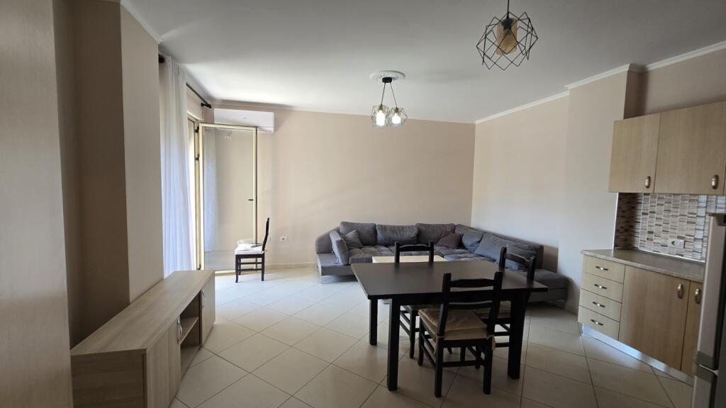 Apartament 2+1 me qira prane Fiori di Boskos