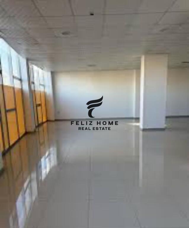 AMBIENT BIZNESI ME QERA 1000 M2 XHAMLLIK 10.000 EURO