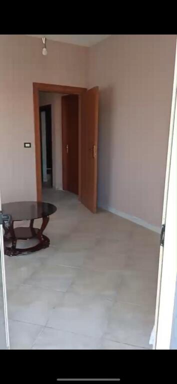 Appartamento 1+1 in affitto, via Sali Nivica, Ali Demi