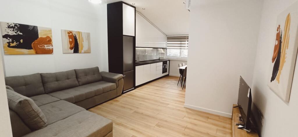 Okazion shitet apartament 1+1 Don Bosko