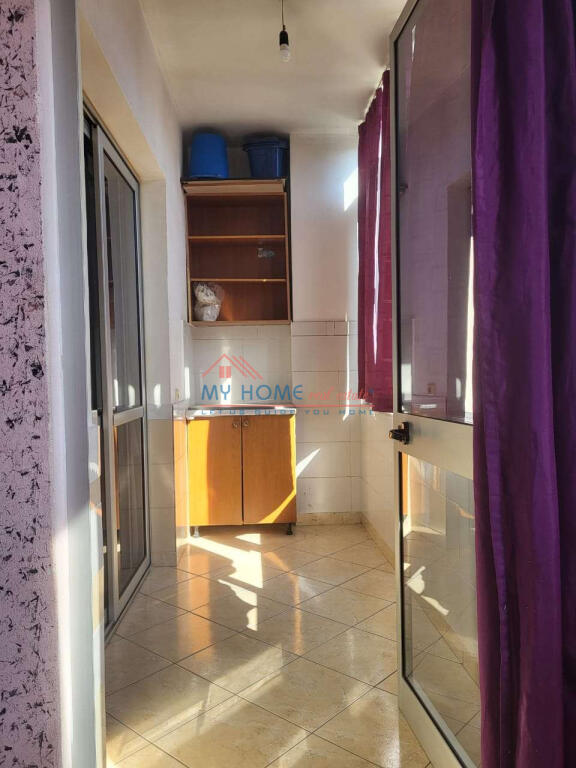 Appartamento 2+1 in affitto ad Astir