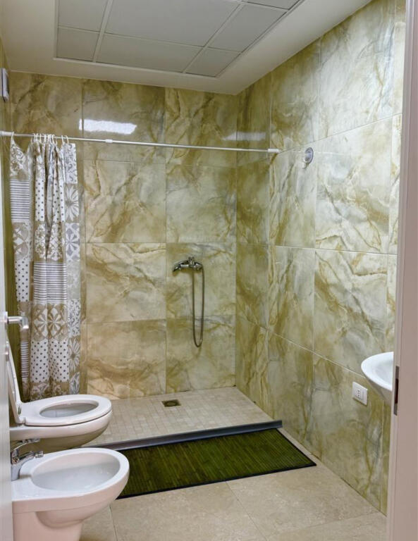 Apartament luksoz 2+1+2 me qera Fiori di bosko