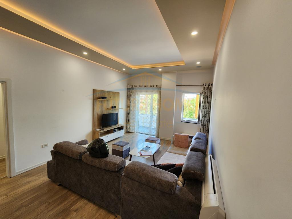 Qera, Apartament 2+1, Liqenii Thate, Tiranë.