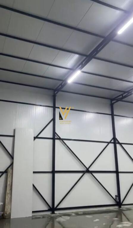 AFFITTASI CAPANNONE 150M2 PRESSO QTU 1.200 EURO