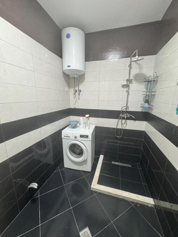 Apartament 1+1 për qira pas Shkencave të Natyres.