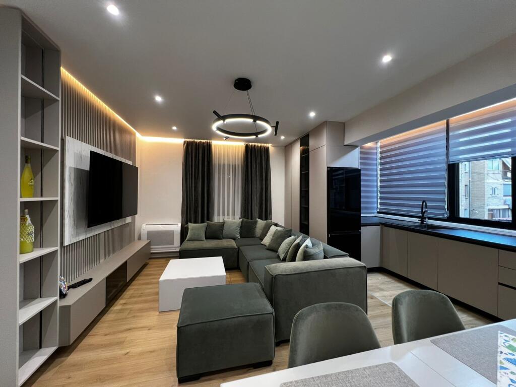 APARTAMENT PËR SHITJE 1+1