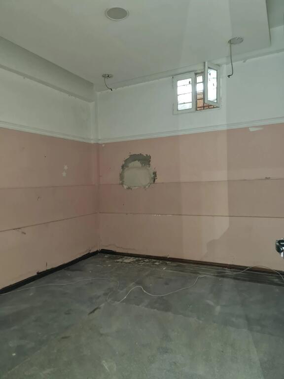 Negozio in affitto ad Astir (ID BM259) Tirana