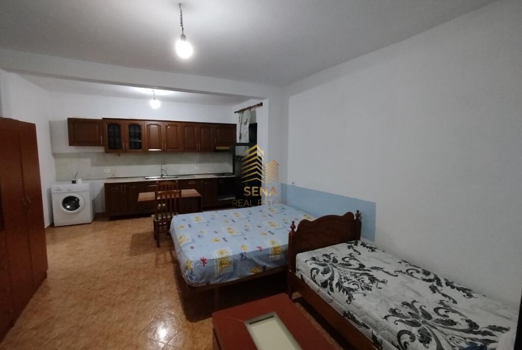 Qira, Garsoniere, Rruga Elbasanit – pranë Ambasadës Turke, 300 Euro/muaj