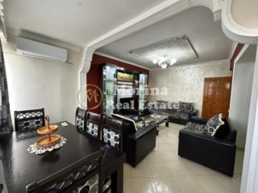 Rent, Apartment 1+1, Bardhyl Street, 450 euro/month