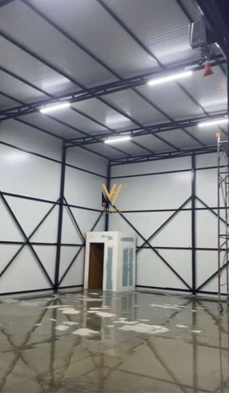 AFFITTASI CAPANNONE 150M2 PRESSO QTU 1.200 EURO