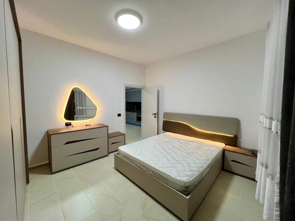 Qira Apartament 1+1 "Rr.Mihal Grameno" Tiranë.