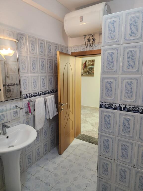 JEPET ME QERA SUPER APARTAMENT 1+1 NE VOLLGA DURRES
